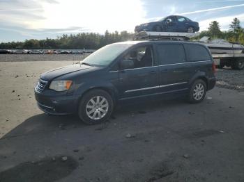  Salvage Chrysler Minivan