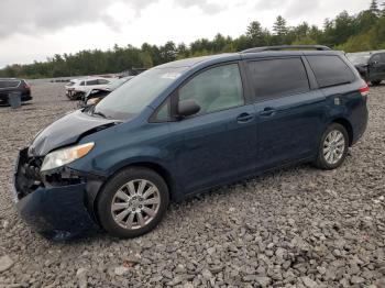  Salvage Toyota Sienna