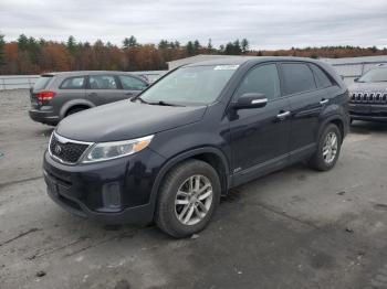  Salvage Kia Sorento