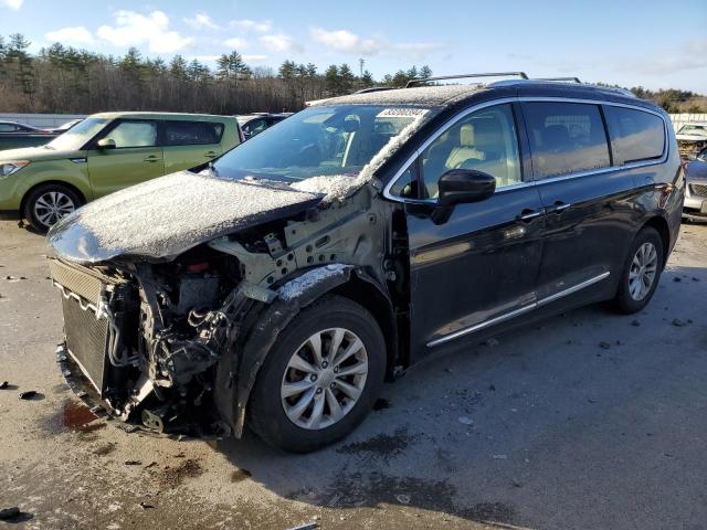  Salvage Chrysler Pacifica