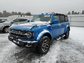  Salvage Ford Bronco