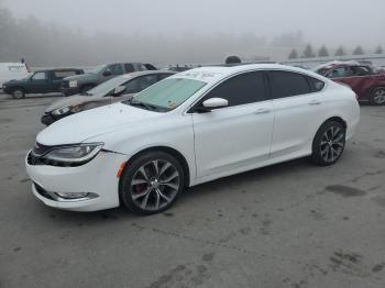  Salvage Chrysler 200