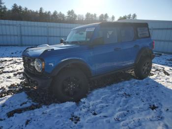  Salvage Ford Bronco