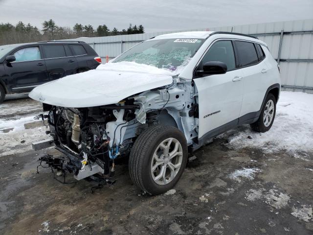  Salvage Jeep Compass