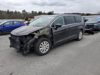  Salvage Chrysler Pacifica