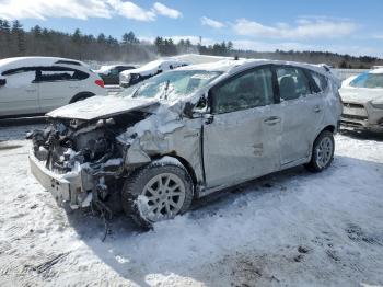  Salvage Toyota Prius