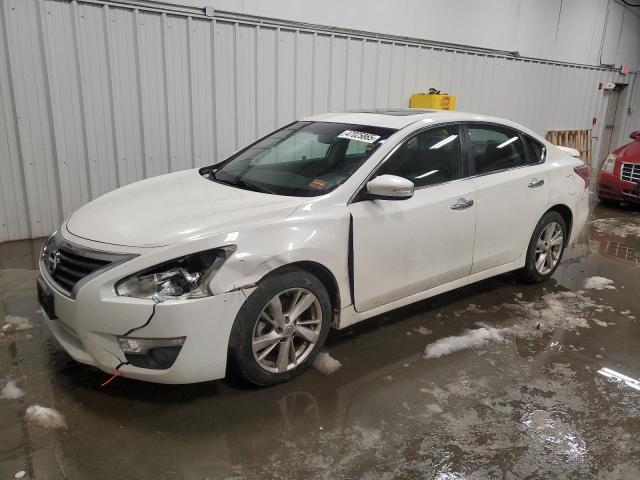  Salvage Nissan Altima