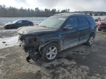  Salvage Ford Explorer