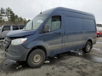  Salvage Mercedes-Benz Sprinter