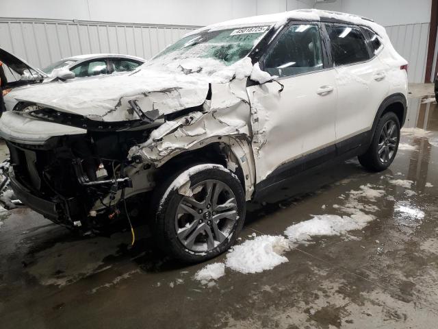  Salvage Kia Seltos