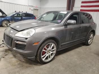  Salvage Porsche Cayenne