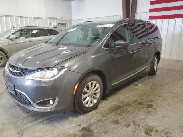  Salvage Chrysler Pacifica