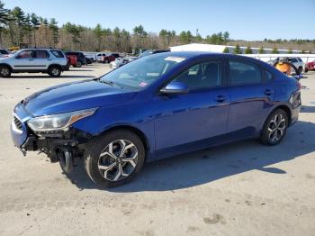  Salvage Kia Forte