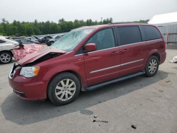  Salvage Chrysler Minivan