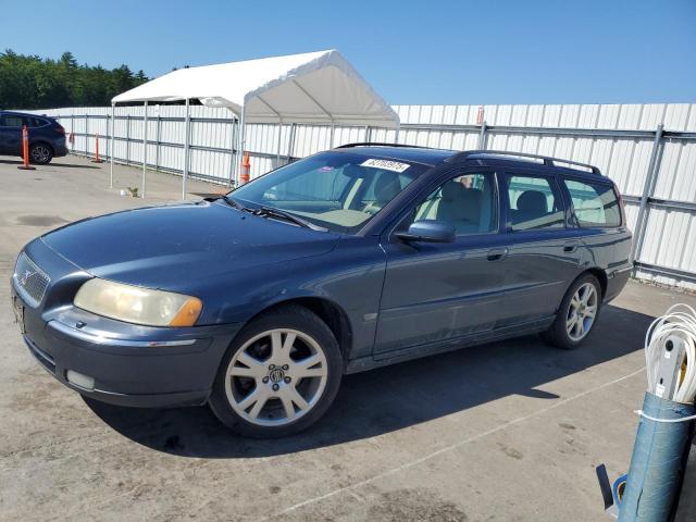 Salvage Volvo V70
