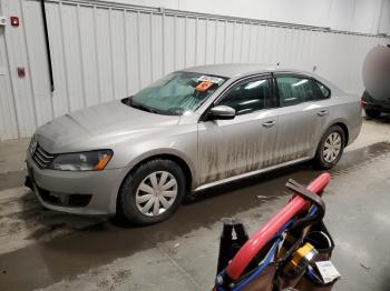  Salvage Volkswagen Passat