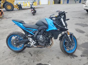  Salvage Suzuki Gsx800 R