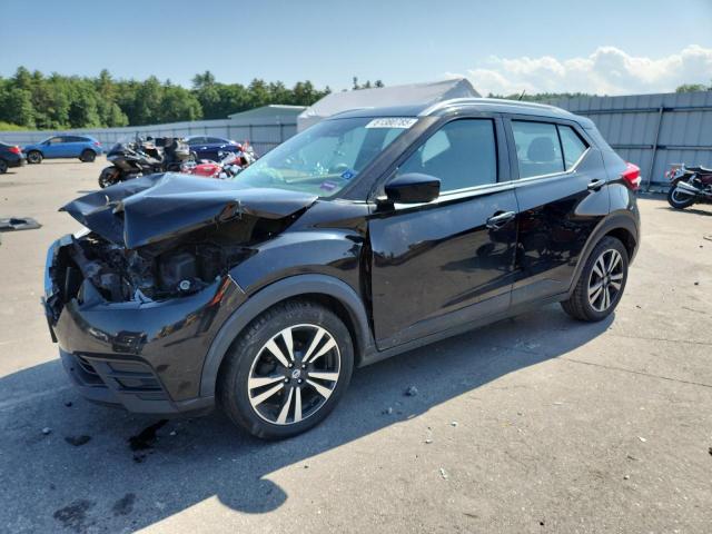  Salvage Nissan Kicks