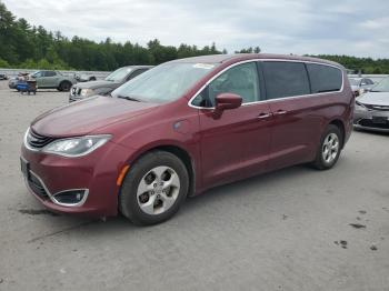  Salvage Chrysler Pacifica