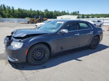  Salvage Chrysler 300