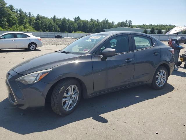  Salvage Toyota Yaris