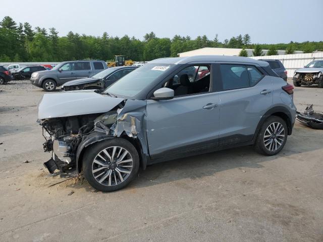  Salvage Nissan Kicks
