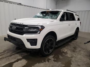  Salvage Ford Expedition