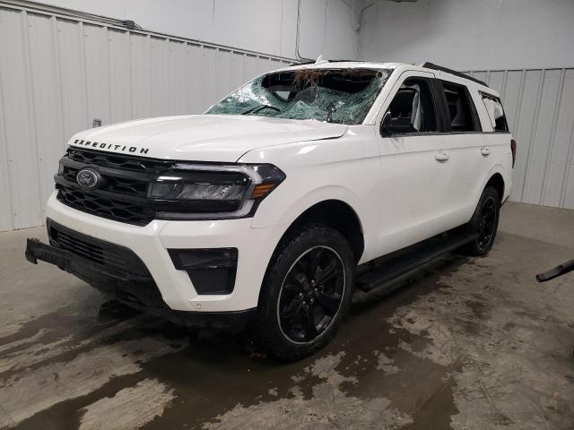  Salvage Ford Expedition