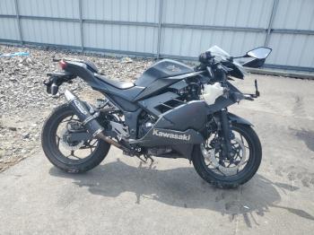  Salvage Kawasaki Ex