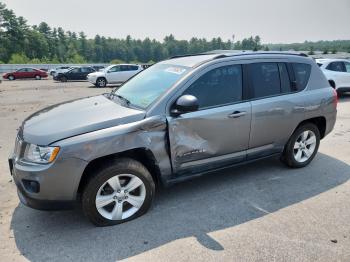  Salvage Jeep Compass