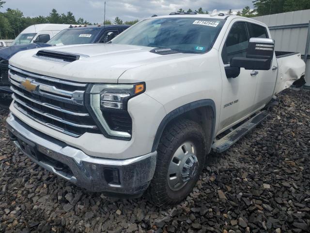  Salvage Chevrolet Silverado K3500 Ltz
