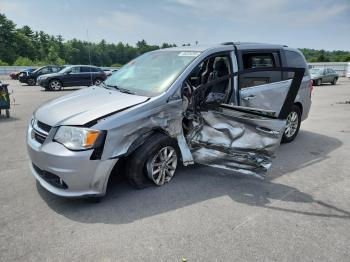  Salvage Dodge Caravan