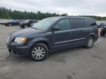  Salvage Chrysler Minivan