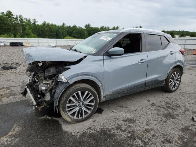  Salvage Nissan Kicks
