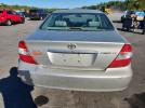 Toyota Camry Le Image 8