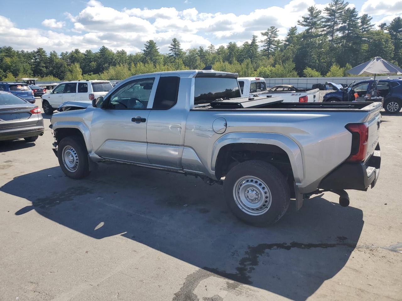 Toyota Tacoma Xtracab Image 2