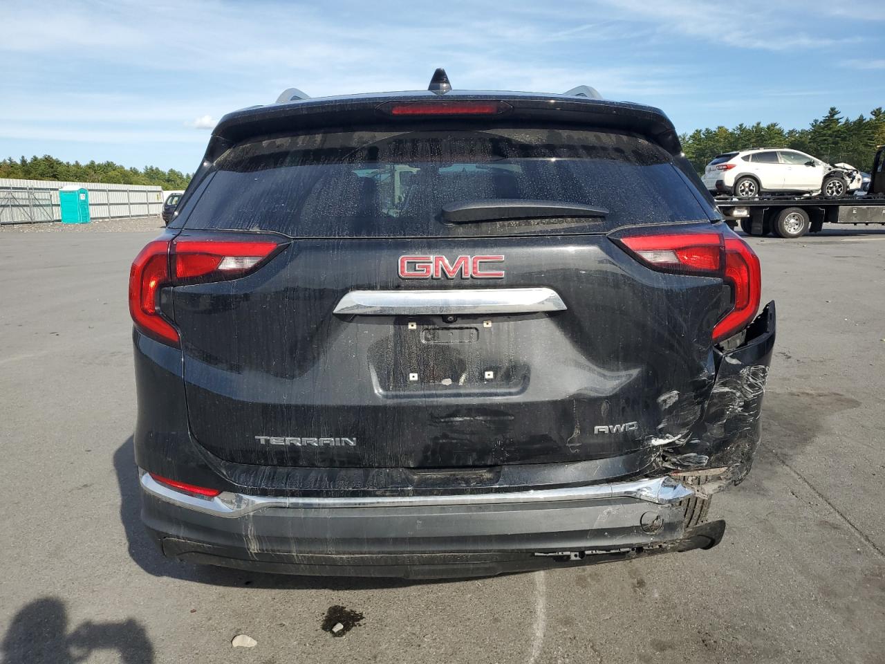 GMC Terrain Slt Image 2