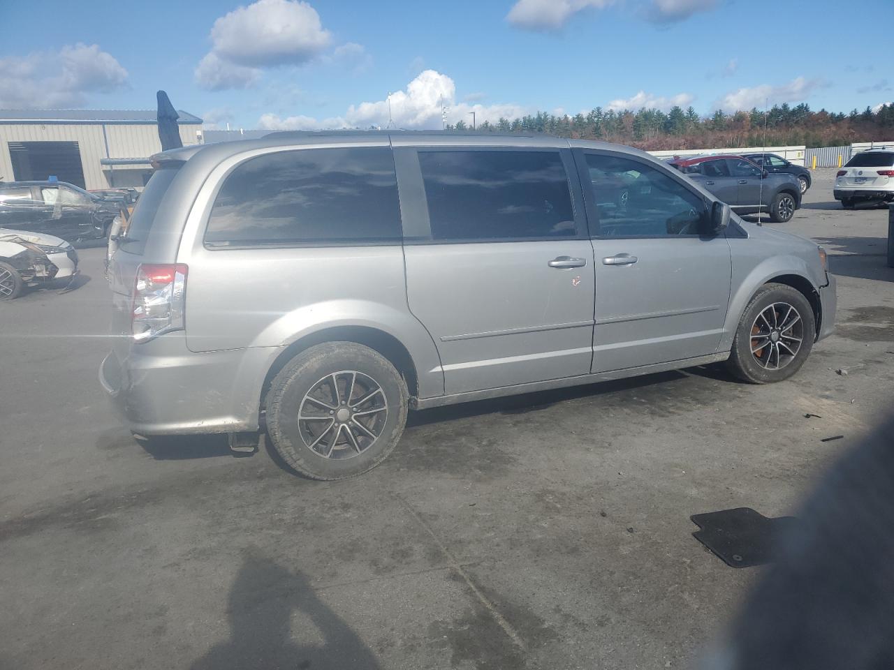 Dodge Caravan Gt Image 7