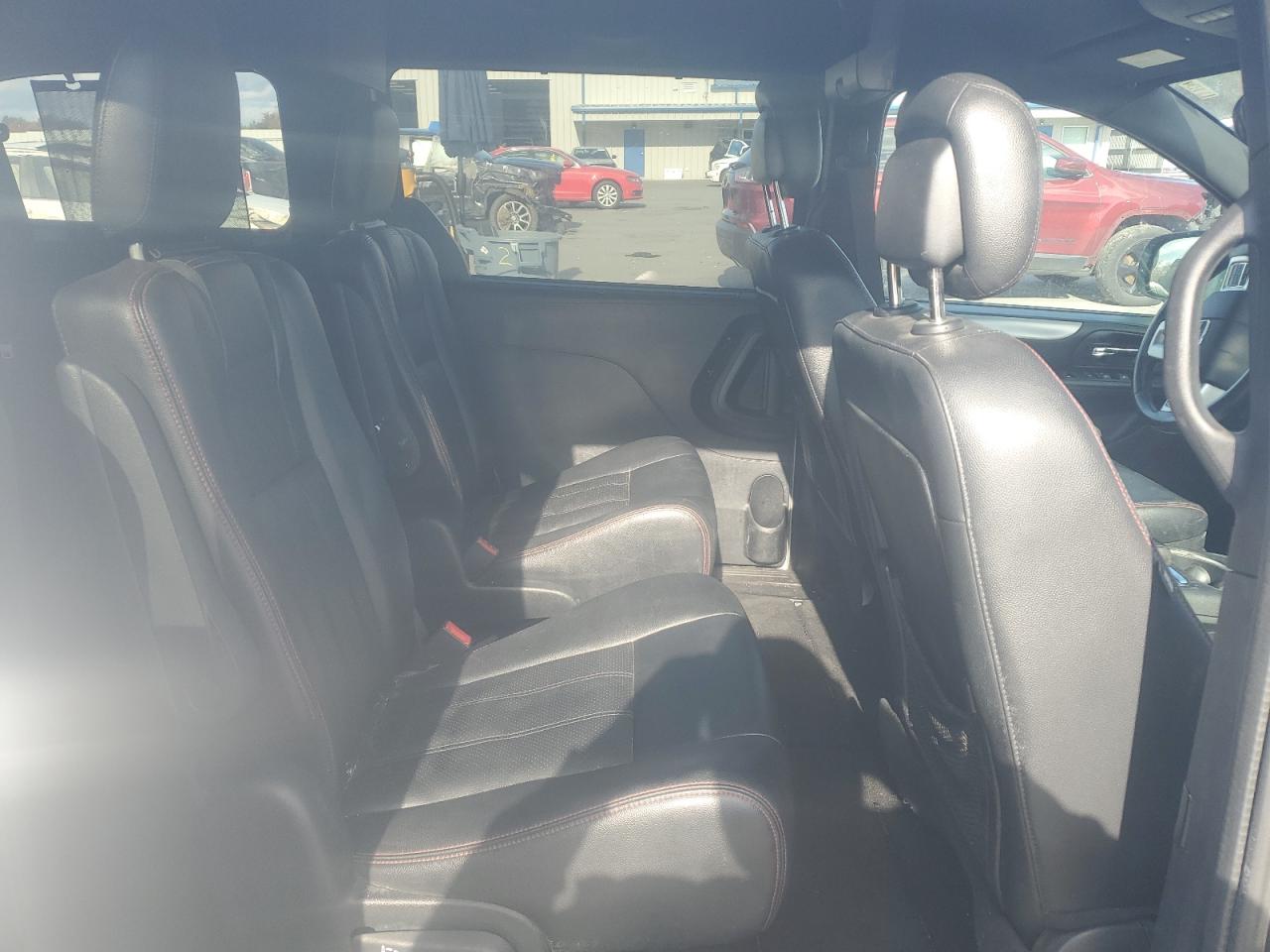 Dodge Caravan Gt Image 11