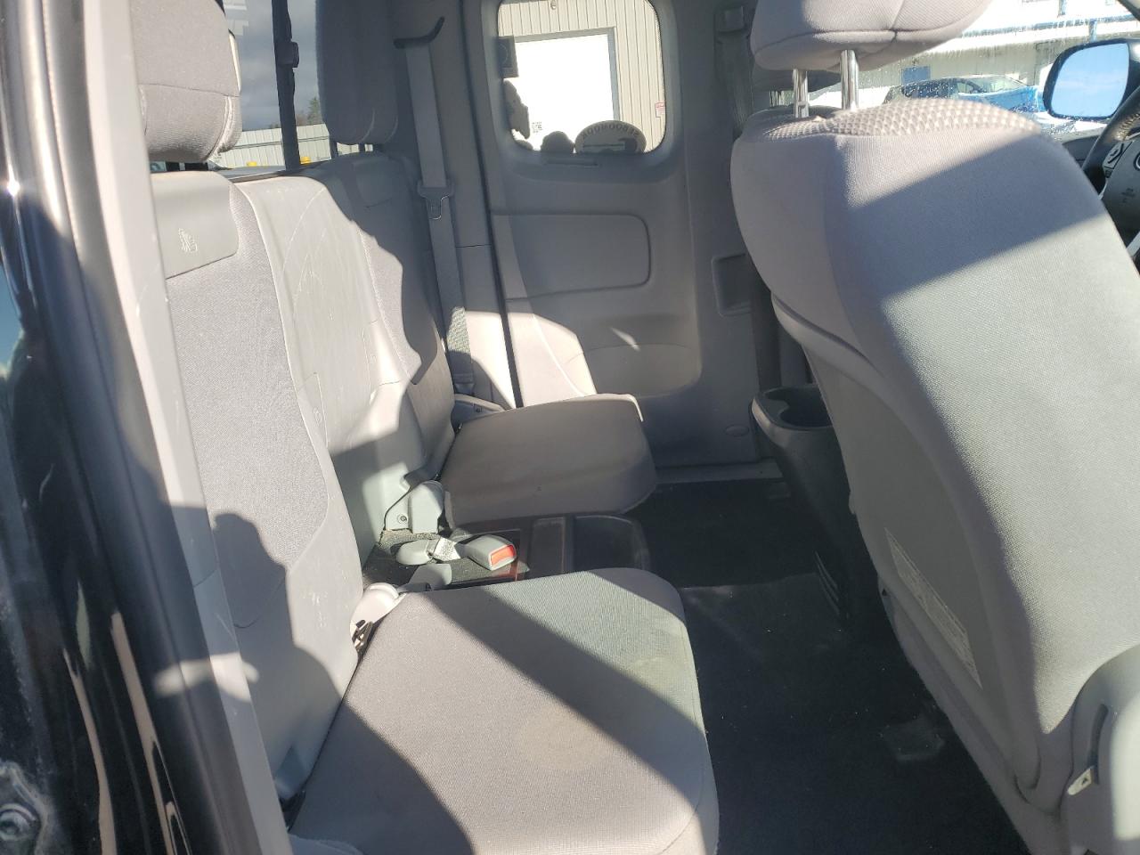 Toyota Tacoma Access Cab Image 9