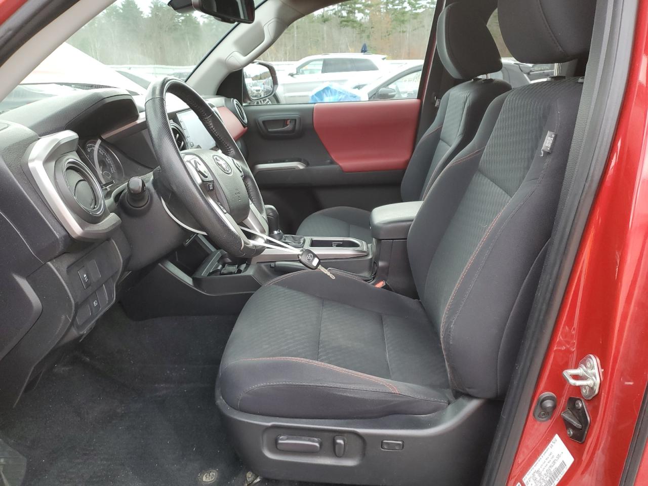 Toyota Tacoma Access Cab Image 7