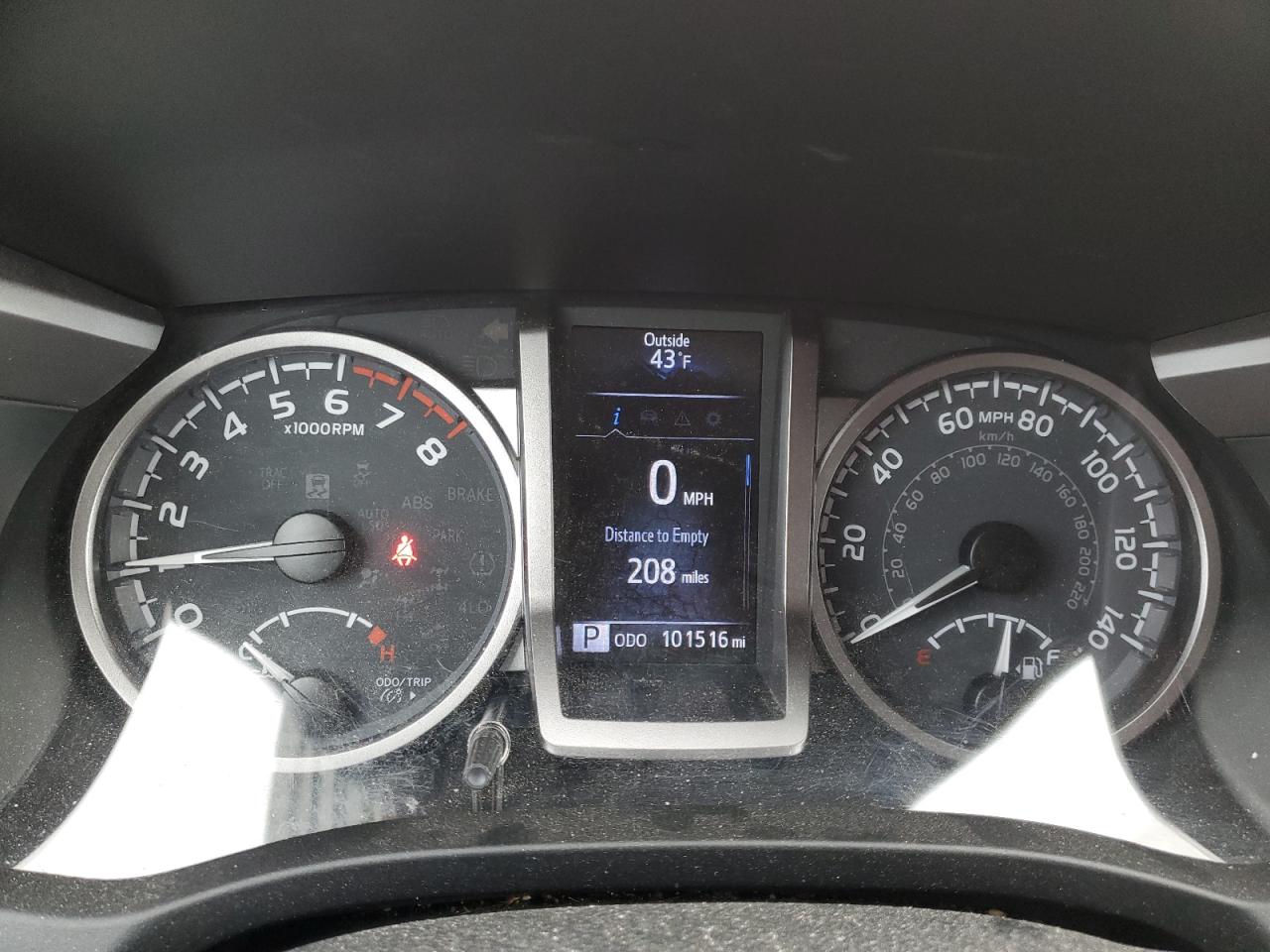 Toyota Tacoma Access Cab Image 9