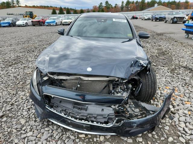 Mercedes-Benz E-Class 300 4matic Image 2