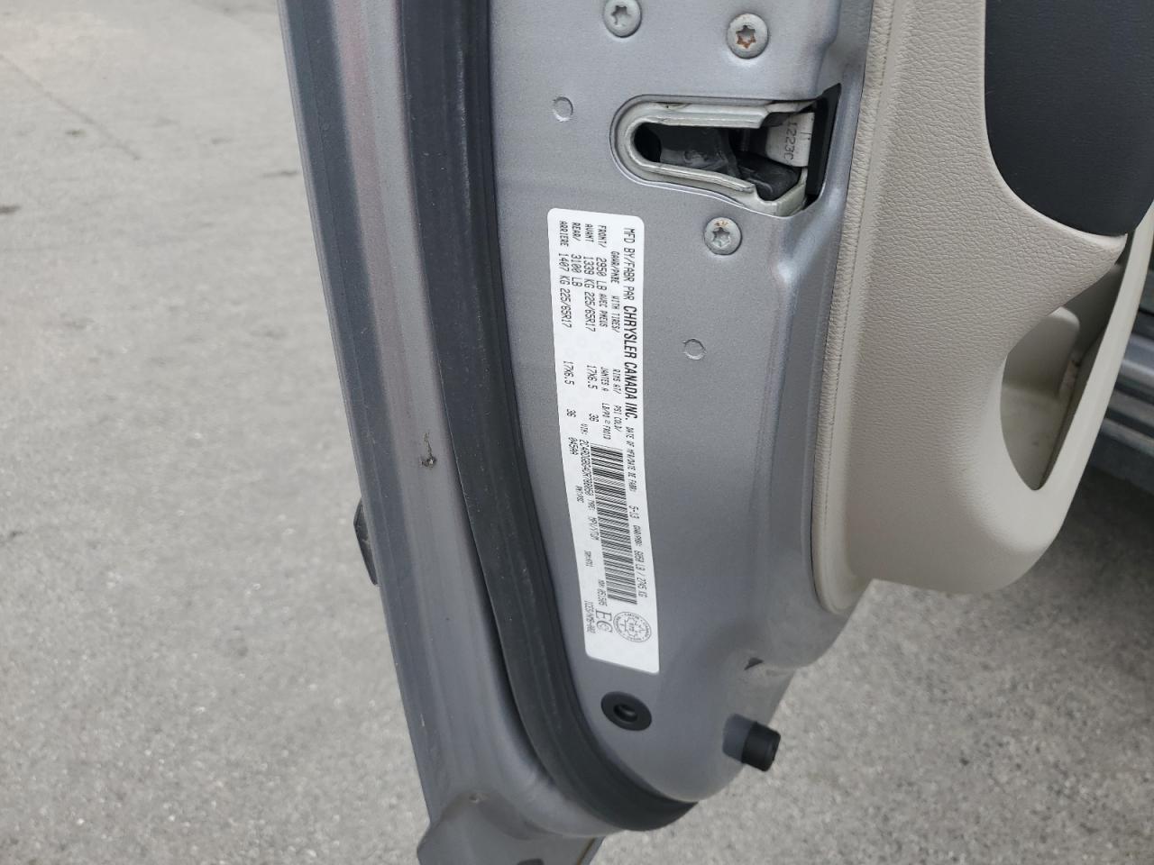 Dodge Caravan Se Image 11