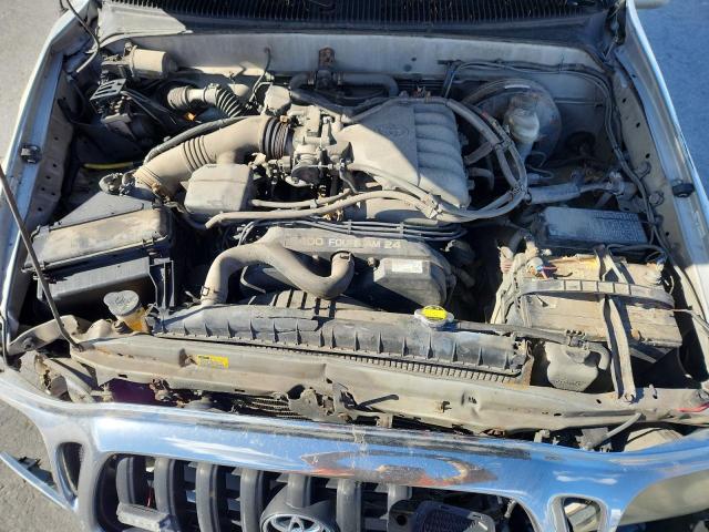 Toyota Tacoma Double Cab Image 8