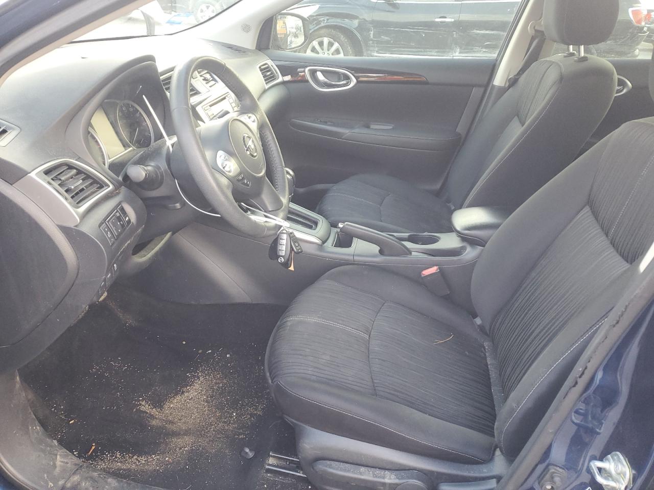 Nissan Sentra S Image 9