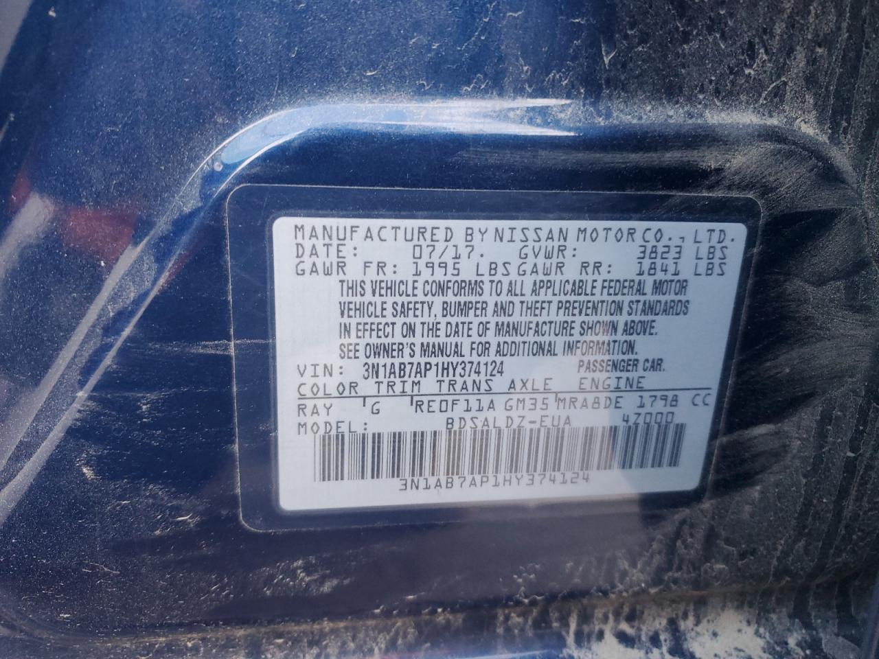 Nissan Sentra S Image 2