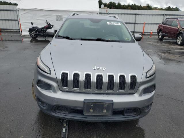 Jeep Grand Cherokee Latitude Image 8