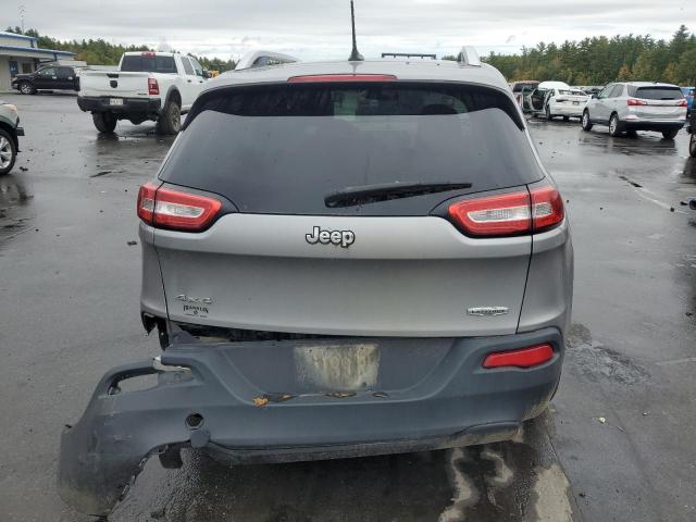 Jeep Grand Cherokee Latitude Image 5