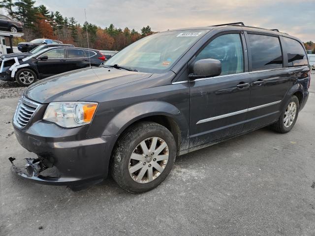  Salvage Chrysler Minivan
